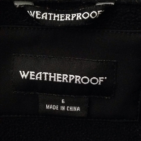 Weatherproof- Boy's hooded jacket size 6 . - Picture 2 of 8